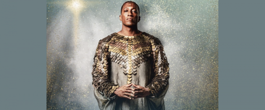 O renomado rapper Lecrae assume o papel do anjo Gabriel em "Jornada a Belém", explorando novos horizontes. Foto: baptistnews.com